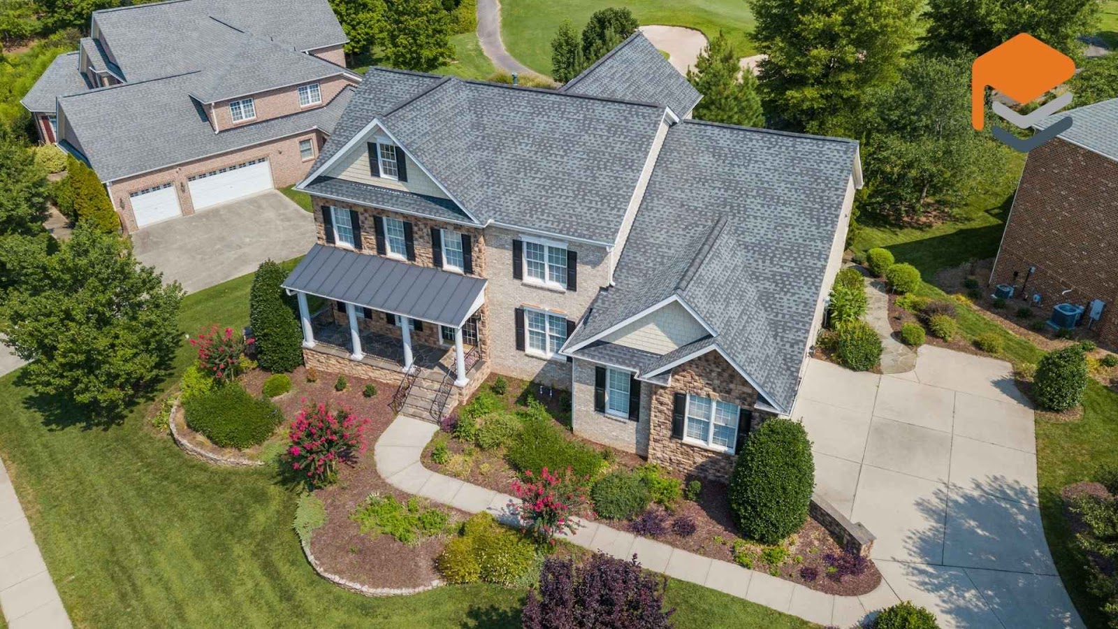 Raleigh, NC, United States House with Green Grass Lawn and beautiful concrete coating.